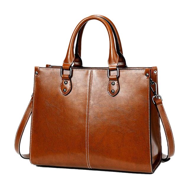 Elegant Leather Tote - Classic and Functional